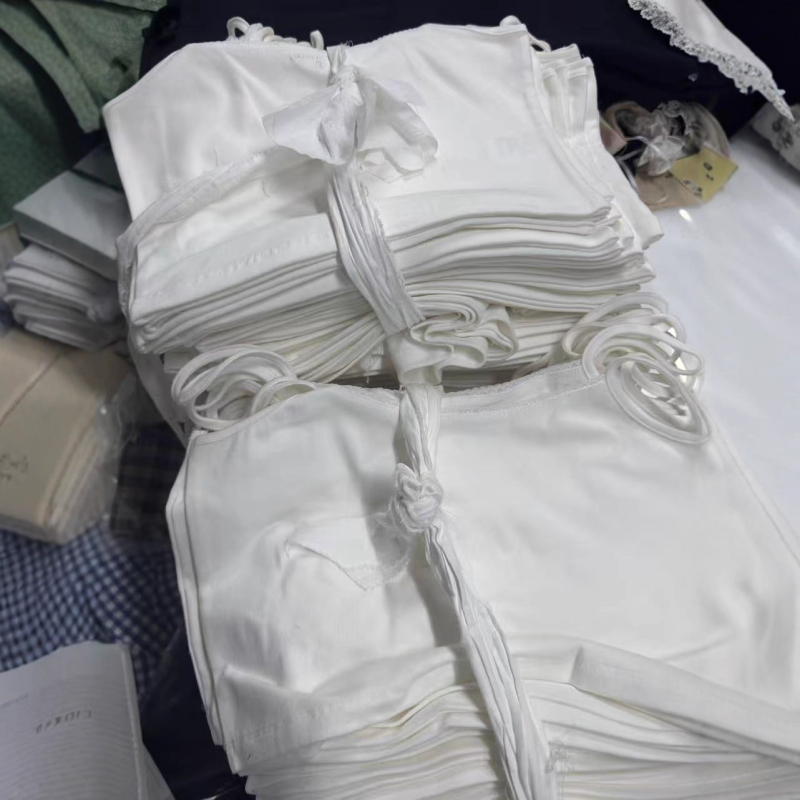 Kratki top s ugrađenim camisolom – Tip struka, Elegantni gradski stil, Ljeto 2025, Pamuk-Poliester 95%+, Bez elastana