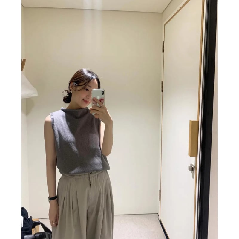 Bez rukávov pletená vestička s ramienkami, korejského štýlu, voľný strih, prirodzený výstrih — bavlnená látka, obsah bavlny 50–70%, mikroelastickosť, dĺžka 50–65 cm