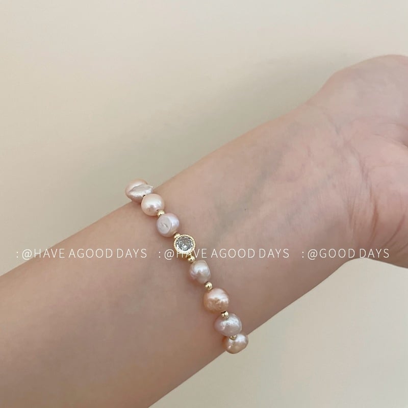 Brățară cu perle naturale de apă dulce Baroc — design geometric, placare electro, accesoriu minimalist pentru mână