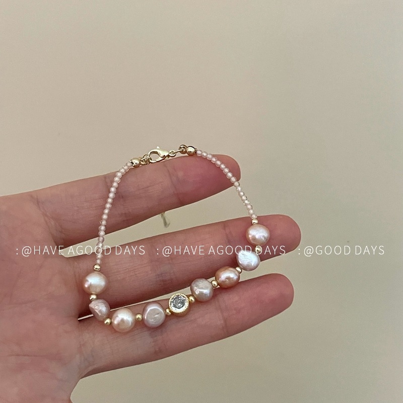 Brățară cu perle naturale de apă dulce Baroc — design geometric, placare electro, accesoriu minimalist pentru mână