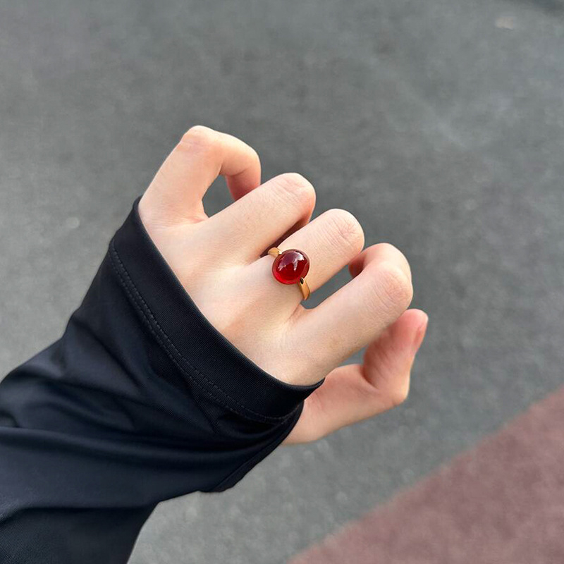 Inel | Design geometric | Material: cupru ecologic + pietre artificiale | Tehnologie de prelucrare: pietre montate | Pentru femei | Vara 2025