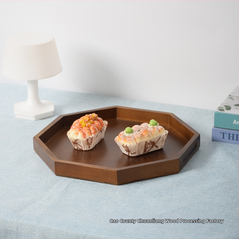 Puidust oktagonaalne demonstratsioonialus küpsistele ja puuviljadele; logoprindus on saadaval.