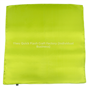 Τετράγωνος σατέν φουλάρι, απλός σχεδιασμός, Καλοκαίρι 2024, μόδα για καθημερινή μετακίνηση