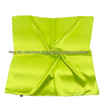 Τετράγωνος σατέν φουλάρι, απλός σχεδιασμός, Καλοκαίρι 2024, μόδα για καθημερινή μετακίνηση