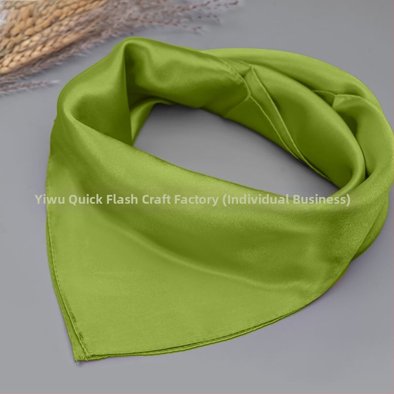 Τετράγωνος σατέν φουλάρι, απλός σχεδιασμός, Καλοκαίρι 2024, μόδα για καθημερινή μετακίνηση