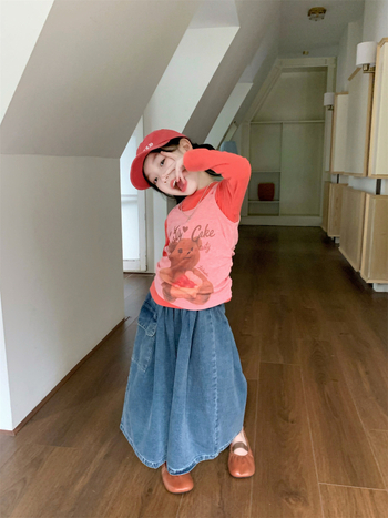 Dječji jesenski 2025 dvo-dijelni set: Cartoon prsluk + dugački rukavi majice + hlače s džepovima, pamuk 90%, korejski stil, za djecu 3–8 godina