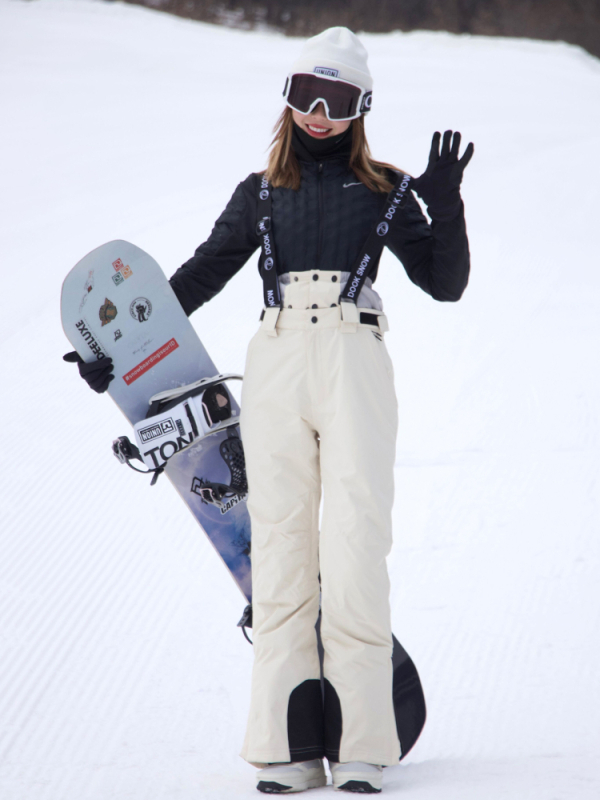Dámske lyžiarske nohavice s ramienkami — nepremokavé, teplé, vetruodolné, priedušné, odolné voči opotrebeniu, úzky strih, pre snowboard a lyžovanie