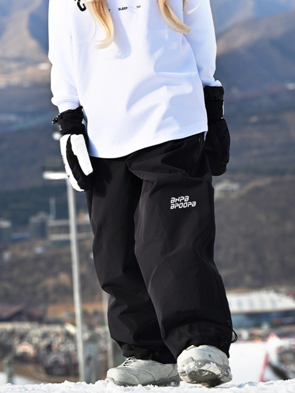 Női sínadrág pántokkal, vízálló és szélálló, kopásálló Heattech technológiával, Oxford szövet horizontális csíkokkal, poliészter