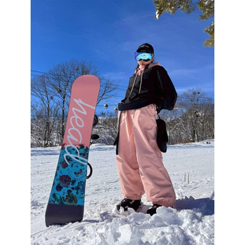 Uniszex sínadrágok, vízálló és szélálló, fleece béléssel, lazább szabású, poliészter Oxford anyag (>95% poliészter)