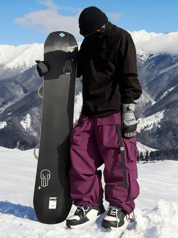 Sí nadrág kültéri – vízálló, szélálló és kopásálló, Oxford anyagú vízálló szövet, 100% poliészter