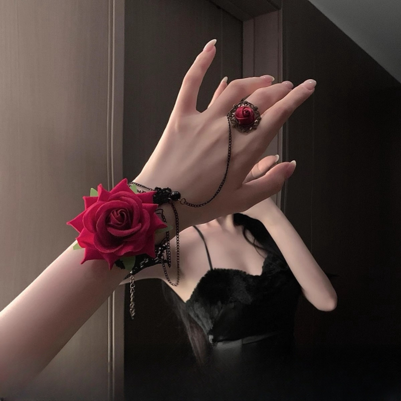 Kézre szóló ékszer: csipke rózsa motívum, gótikus stílus; Anyag: szövet; Eredet: Yiwu