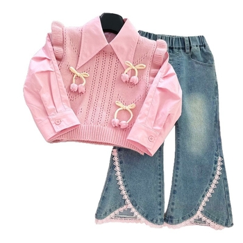 Dječji trodjelni set u korejskom stilu: pulover-vest, bluza s dugim rukavima i traperice; pamuk 70% s UV zaštitom; pogodan za djevojčice od 3 do 8 godina; proljeće i jesen.