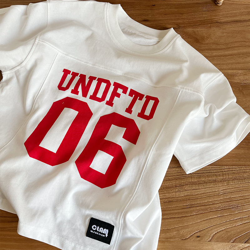 Dječji T-shirt s kratkim rukavima za dječake, 95% pamuk, odvlačenje vlage, uzorak s slovima, ljeto 2025