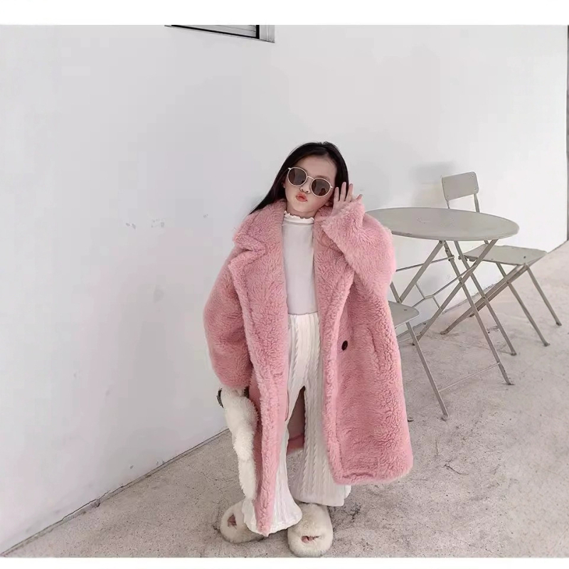 Dječji pamučni kaput s Teddy fleece podstavom, srednja duljina, V-izrez, jednostruko kopčanje, dugi rukavi