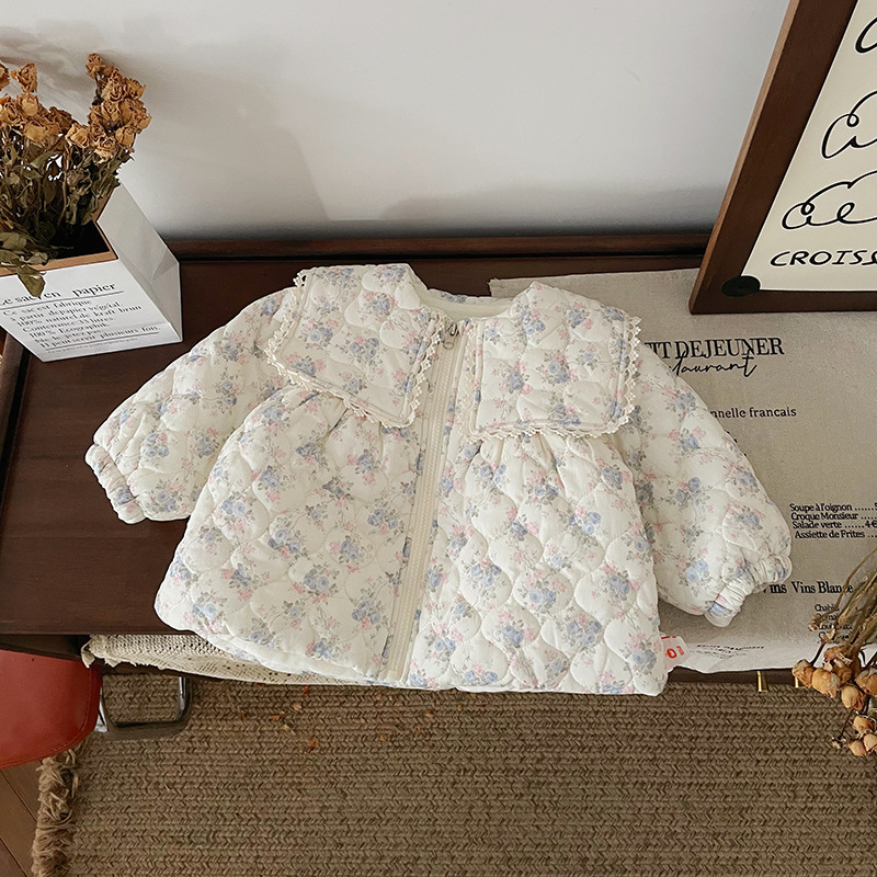 Dječja jakna s cvjetnim uzorkom, vanjska tkanina 100% pamuk, podstava 100% poliester, zatvarač