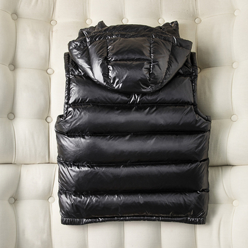 Унисекс пухен елек, къс модел, с качулка и цип (Дебелина: дебел; Пълнеж: бял гъши пух; Основна тъкан: полиестер)