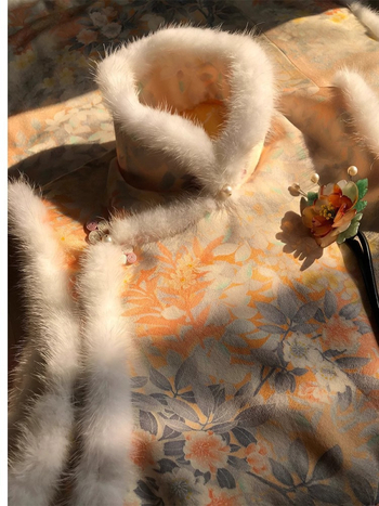 Γυναικείο πουπουλένιο γιλέκο με σταθερή κολάρα, ύφασμα βαμβακοσιλκ, κινέζικο στυλ καλλιτεχνικό ρετρό, χειμώνας 2024