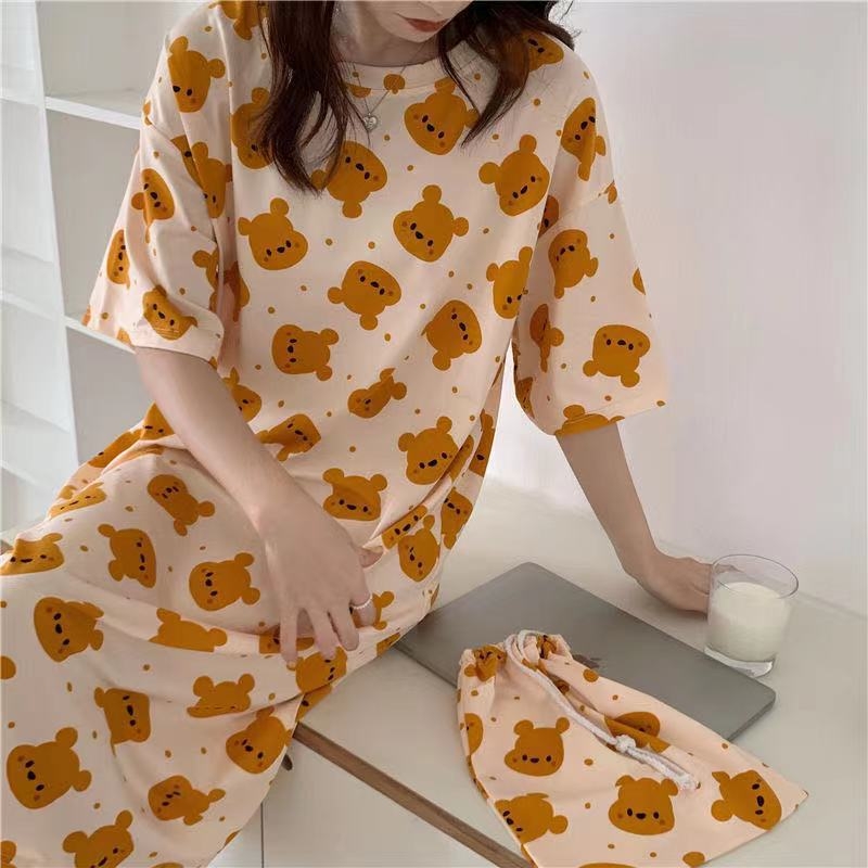 Ženske pižame: Cartoon print Milk Silk tkanina, slobodan kroj, okrugli izrez, 3/4 rukavi