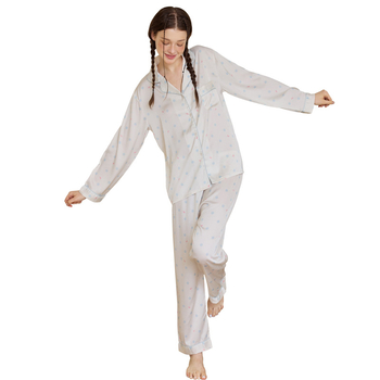 Naiste pijamakomplekt imiteeritud siidist täpilise mustriga – ultraõhuke 81–100 g/m2, polüester, V-kaelus