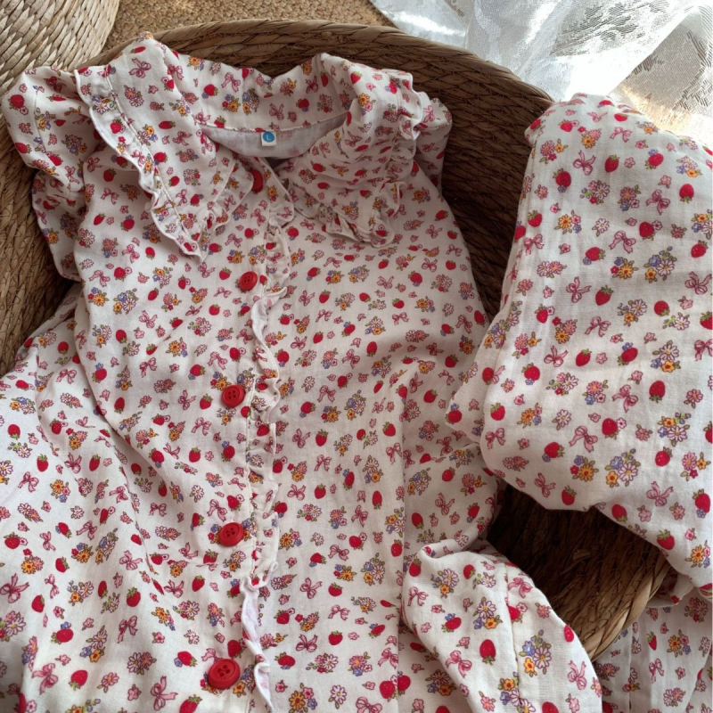 Tüdrukutele 100% puuvillane komplekt, pikkade varrukatega, püksid, lapp-kaelusega, igal aastaajal