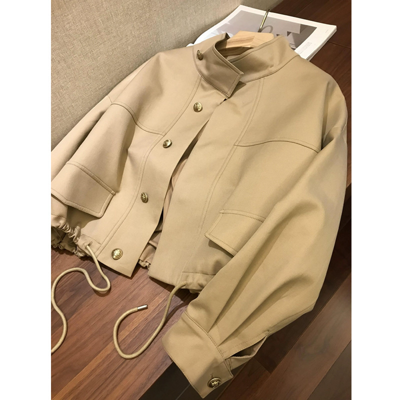 Kratki trench kaput s polo ovratnikom, Chenille tkanina s dodatkom Spandexa, srednja debljina, duljina 50–65 cm, standardna verzija