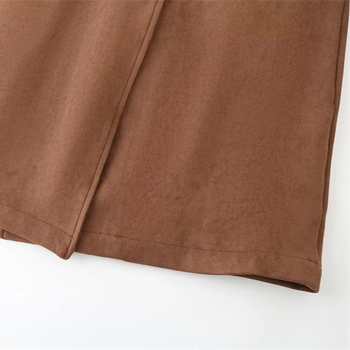 Дълго дамско палто от полиестер, лацетна яка, двуредно закопчаване, свободен силует, полиестер 95%+, едноцветно