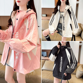 Ženska jakna s kapuljom, opuštenog kroja, Raglan rukavima, dizajn color-block, mješavina tkanina, korejski gradski stil, proljeće 2025