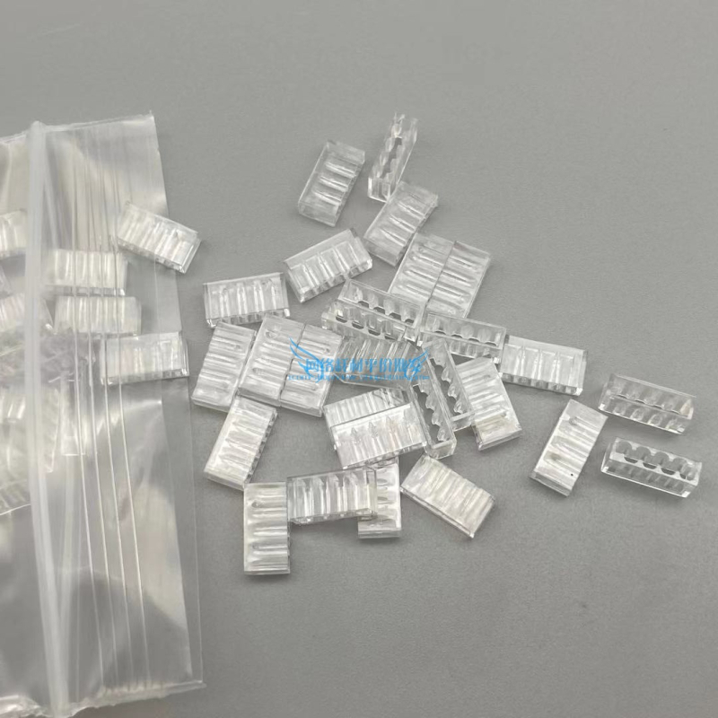 Kabeļu vadības kanāls Category 7 ar kristāla galvu un galvas stiprinājumu