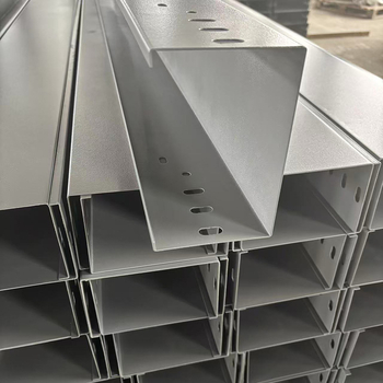 Καλωδίων φραγμός πυρασφαλής – Τύπος φρεατίου U, γαλβανισμένος χάλυβας, για εργοτάξιο, προσαρμοστικό