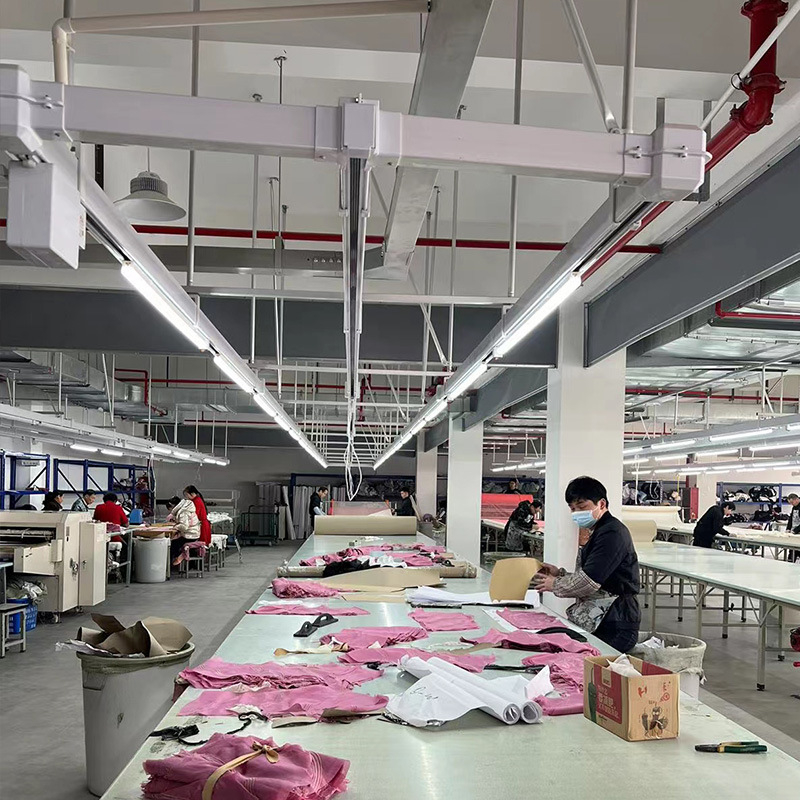 Γέφυρα με αυλακώσεις για φωτισμό γραμμής συναρμολόγησης — κράμα αλουμινίου ράγα αγωγών για εργοστάσιο ενδύματος