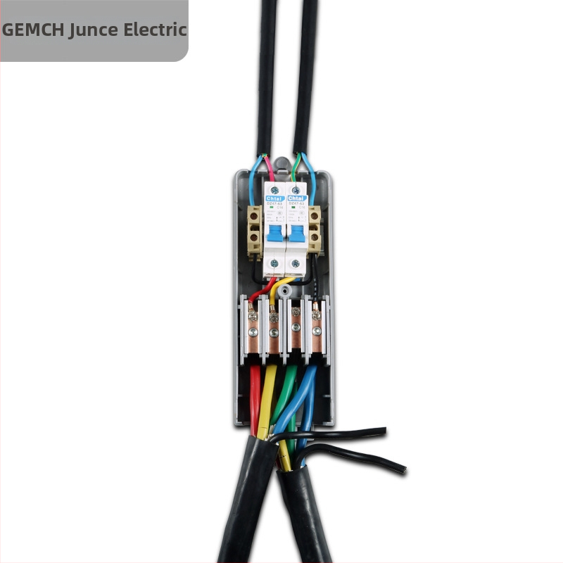 Ielas apgaismojuma savienojumu kārba EKM2035, trīsfāzes četru vadu, 4 kontakti, drošinātājs, IP54, 150 A