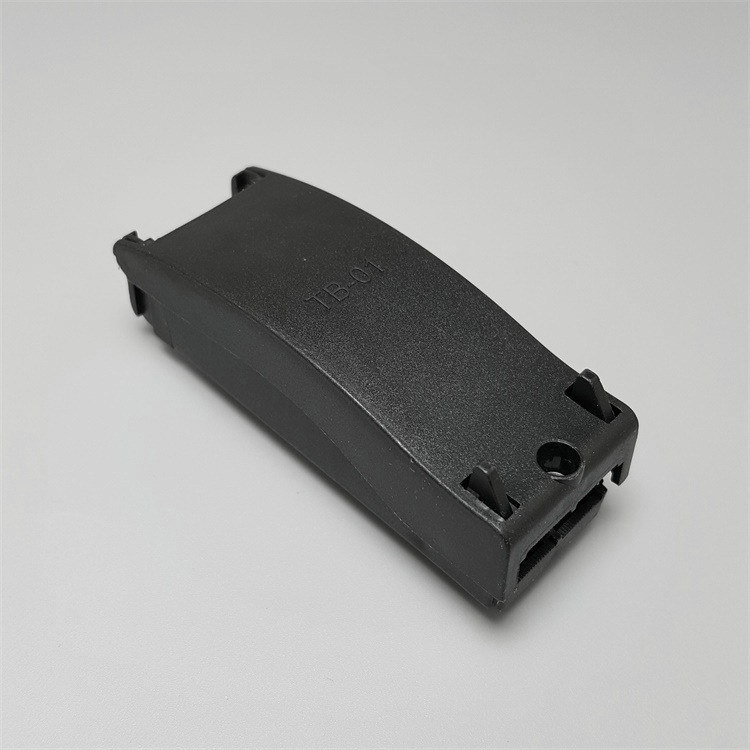 Cutie de terminale cu trei posturi, model B-603, blocare rapidă, rezistentă la praf și UV