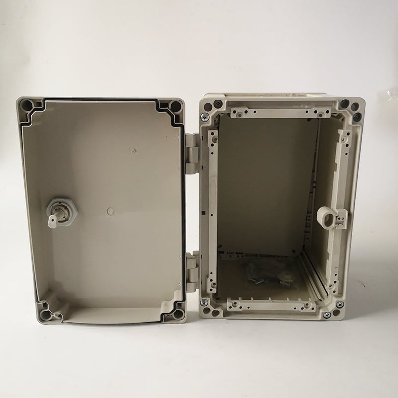 PVC αδιάβροχο κουτί σύνδεσης με κλείδωμα για εξωτερική χρήση