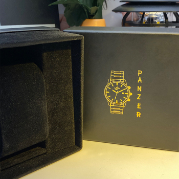 Cutie cadou pentru ceas Tank, cutie pătrată originală, 30 buc., imprimare siglă indisponibilă, primăvara 2024