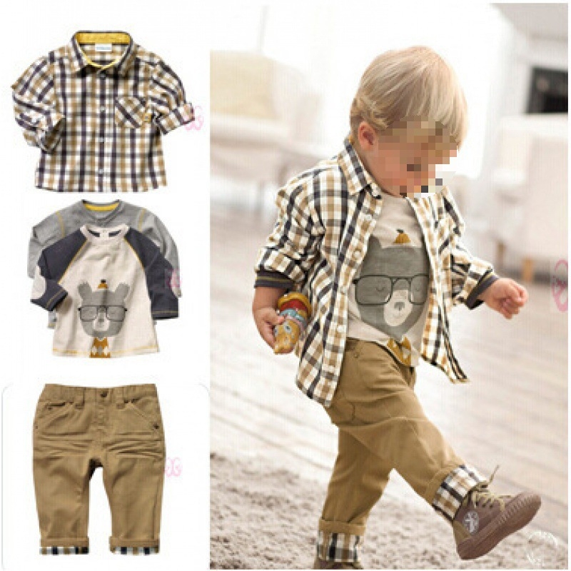 Trojdielny detský set: kockovaná košeľa s tričkom a retro nohavice; ľahká tkanina z regenerovanej celulózovej vlákny (85%); vek 1–3 roky, jar a jeseň.