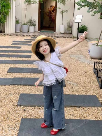 Lányok nyári pamut-keverék felső — édes stílus, kerek nyak, ujj nélküli, egyszínű minta, 3–8 éveseknek