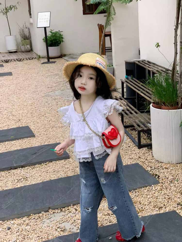 Lányok nyári pamut-keverék felső — édes stílus, kerek nyak, ujj nélküli, egyszínű minta, 3–8 éveseknek