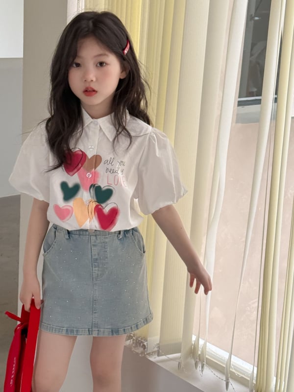 Lányoknak szóló nyári ing, 2025, szív mintás, buborékos ujjú, reveres gallér, 90% pamut