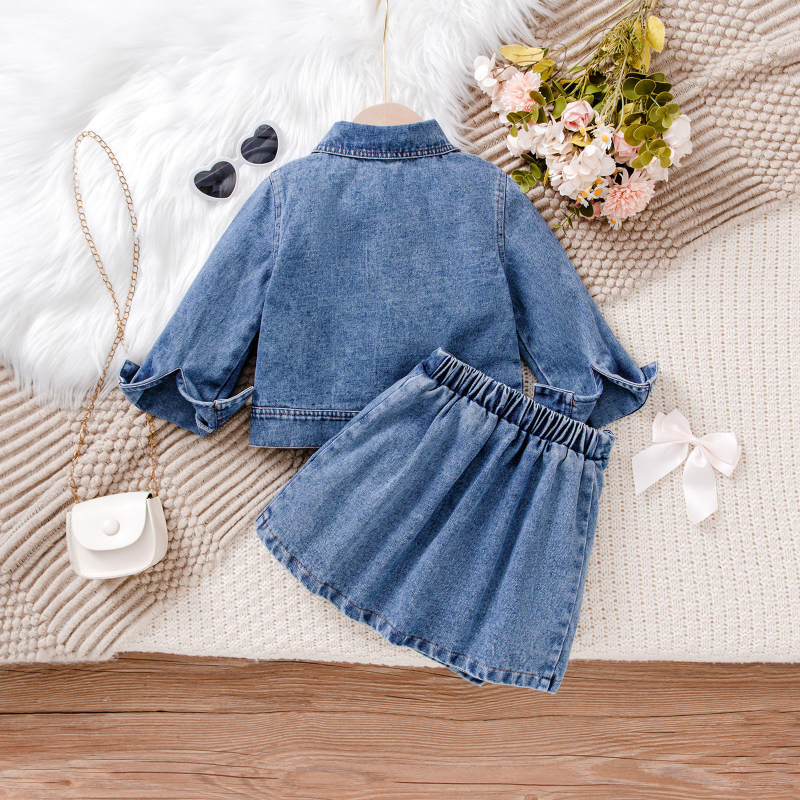 Dječji denim set: košulja s mašnicom i gumbima te denim suknja, jesenski stil