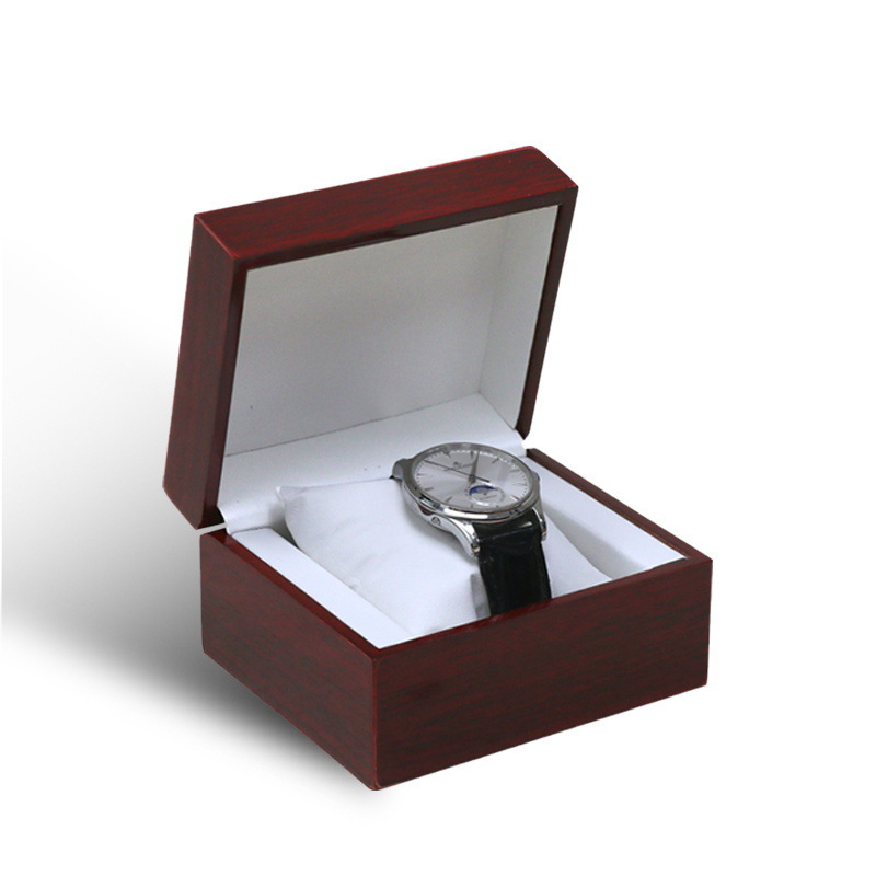 Órát és ékszereket tartó doboz, PU bőr, jelszavas zár, melegnyomott logó