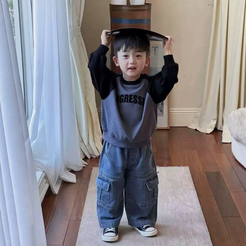 Dječje cargo traperice s velikim džepovima, denim, labavi kroj, elastični pojas, proljeće/jesen