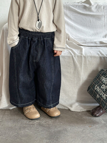 Dječje patchwork traperice, opuštena straight-leg krojenje, elastična visina struka, 85% pamuk, unisex, za djecu 3–8 godina