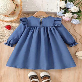 Lányos ruha, hamis denim hatás, hosszú ujjú, 3D virágok és 3D eper, poliészter