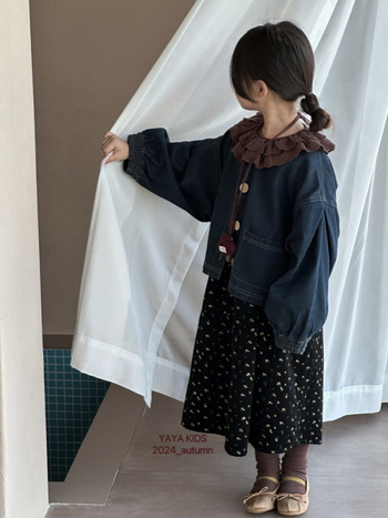 Lányoknak szóló koreai stílusú farmerdzseki, 95% pamut, ősz 2024 szezon, egyrészes gombos zárás, K-stílus