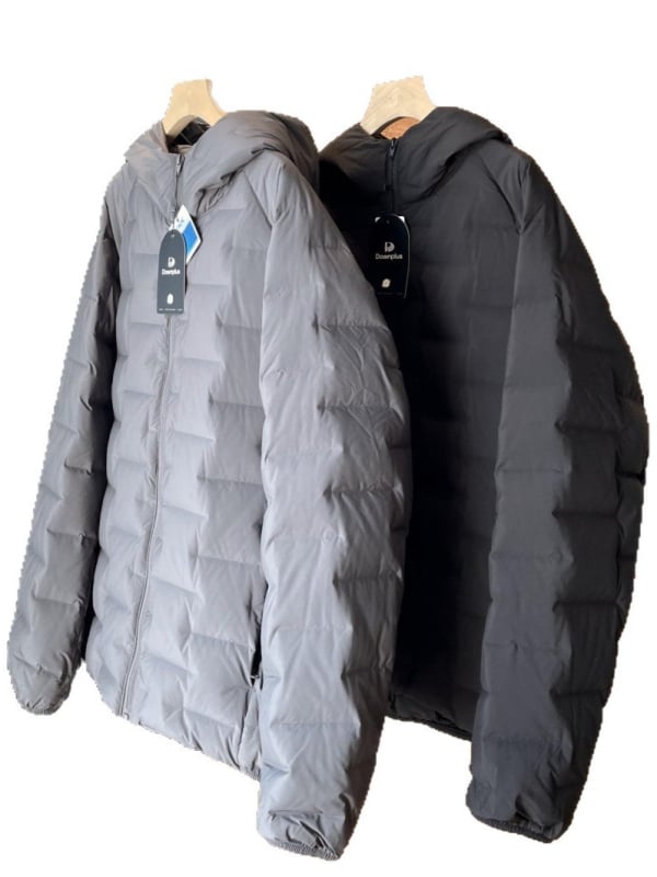 Geacă de puf cu umplutură din puf de gâscă alb, 100% conținut de puf, impermeabilă, cu glugă și guler înalt, potrivită pentru frig ușor (-5°C până la 0°C)