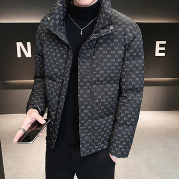 Пухено яке в корейски стил, със слим фит, пълнено с пух от бяла патица, защита при -20°C до -5°C.