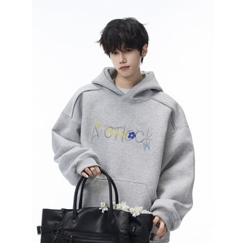 Hanorac din bumbac cu broderie, croială lejeră, buzunare laterale, pentru bărbați, toamnă 2025