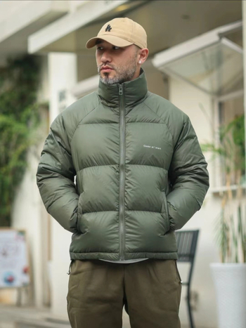 Мъжко пухено яке с пълнеж White Duck Down, 50% пух, стояща яка, средна дължина (65–80 cm), цип за закопчаване