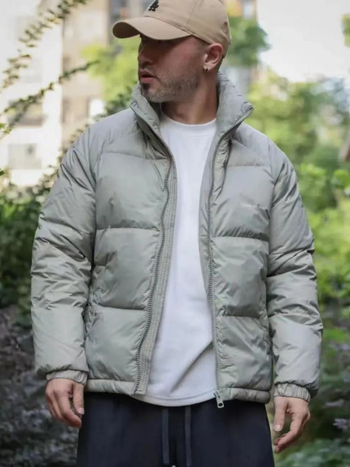 Мъжко пухено яке с пълнеж White Duck Down, 50% пух, стояща яка, средна дължина (65–80 cm), цип за закопчаване