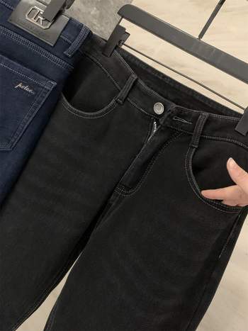 Muške farmerice s ravnim krojem, unutarnji flis, pamuk denim, zip zatvarač, niski struk
